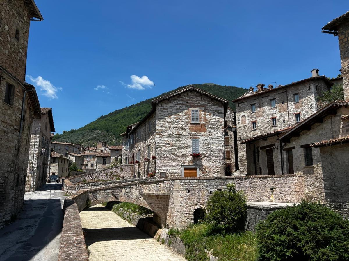 Dimora Casina Dell'Abbondanza Leilighet Gubbio Eksteriør bilde